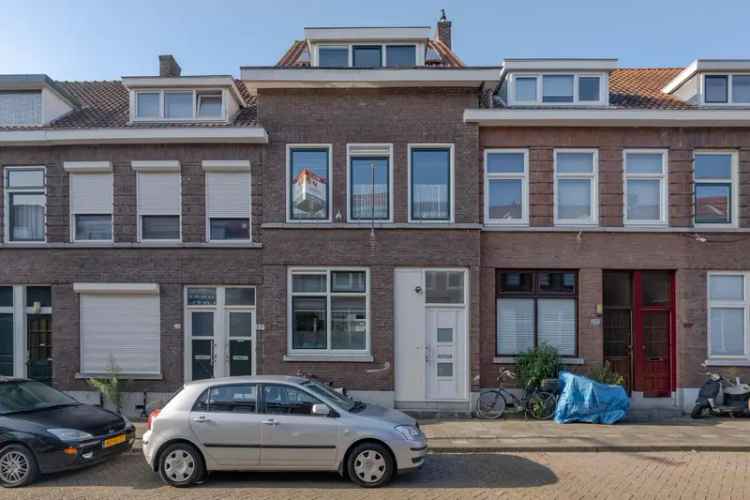 Eengezinswoning Te Koop in Rotterdam, Zuid-Holland