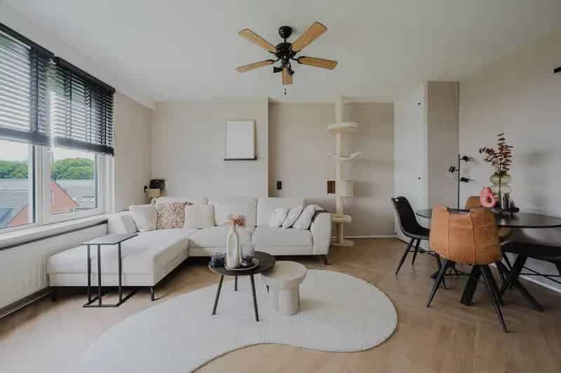 Appartement te koop Spijkenisse  gerenoveerd instapklaar