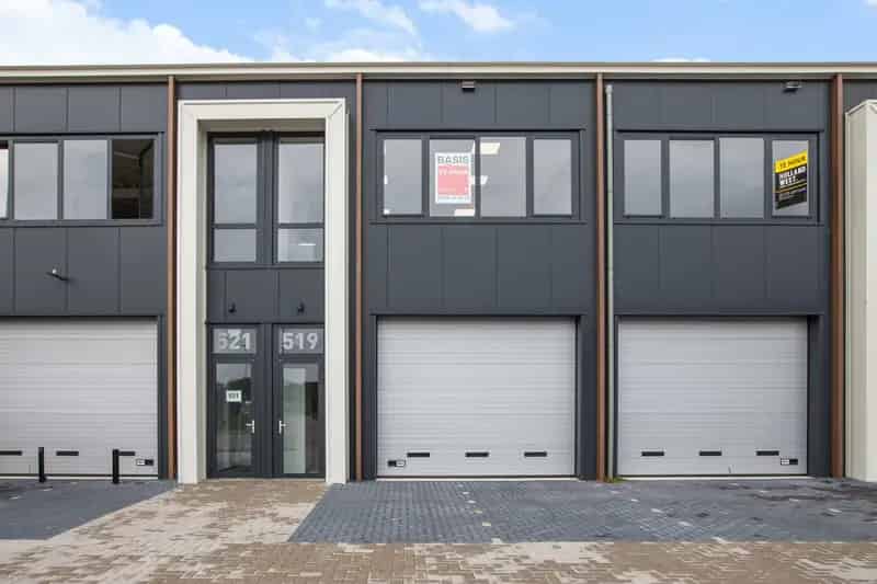 Bedrijfshal te Huur Alphen aan den Rijn 113m²