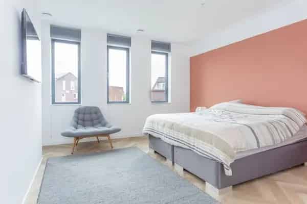 Te Huur: Royale Energieneutrale Villa Rotterdam 5 Slaapkamers Grote Tuin