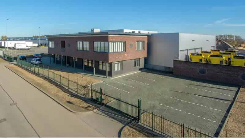 Bedrijfshal Heerlen te huur 5000m2 terrein