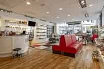 280m2 Winkelruimte te Huur Zoetermeer Dorpsstraat