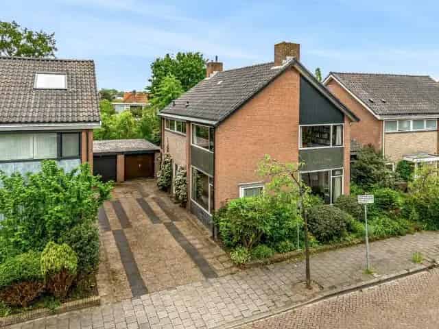 Ruime Villa Oegstgeest Prinsessenbuurt 5 slaapkamers