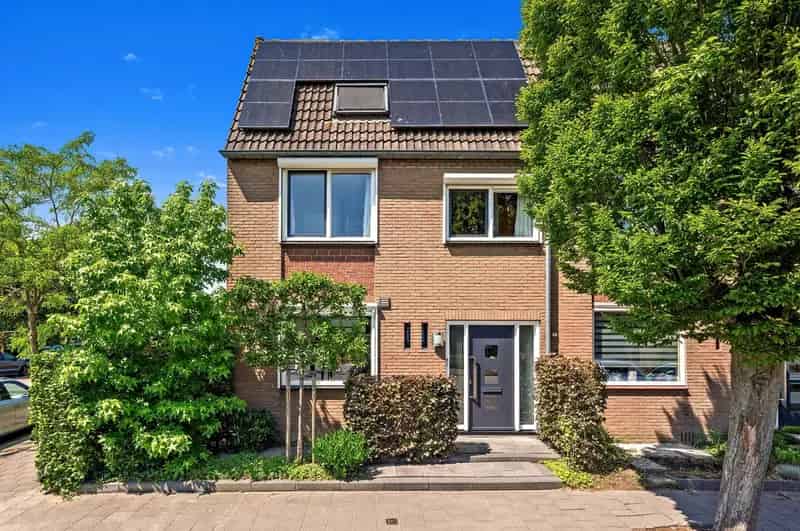 Huis te koop: Baanderheer 1 3155 NA Maasland 