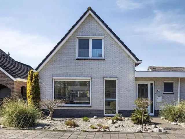 2-onder-1-kapwoning IJsselmuiden: Levensloopbestendig met Tuin