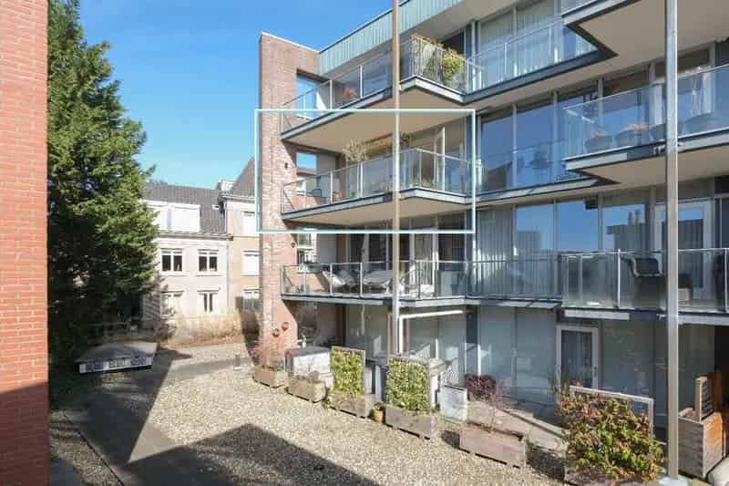 3 Kamer Appartement Centrum 96m2 Balkon Parkeerplaats