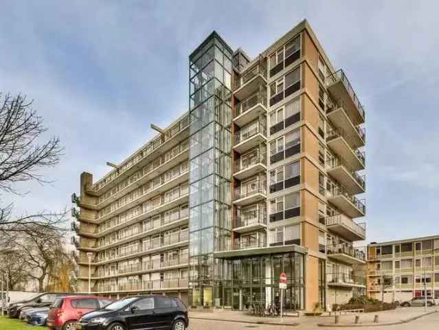 Ruim 3 Kamer Appartement Badhoevedorp 80m2 Lift Terras Berging