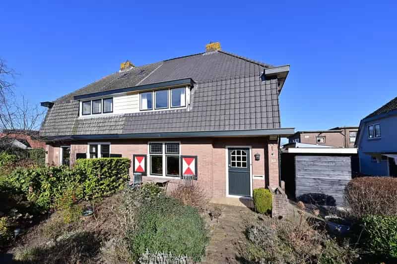 Jaren 30 woning Huizen 4 slaapkamers diepe tuin