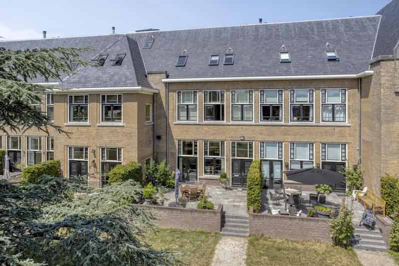 Huis Te Koop , 28, Pauluslaan, Noordwijk, Zuid-Holland