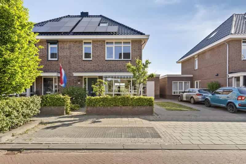 Instapklare woning 2019 Riethoek Kloetinge 5 slaapkamers mogelijk