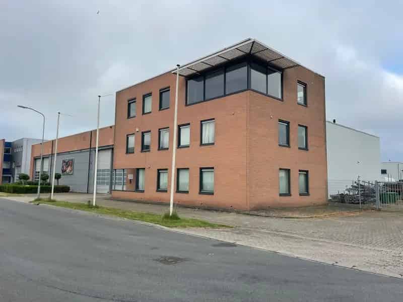 Bedrijfshal te huur Andelst 1715m² A15