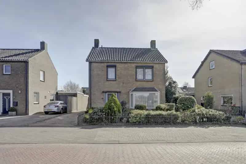Huis Te Koop , 40, Schijfstraat, Teteringen, Noord-Brabant