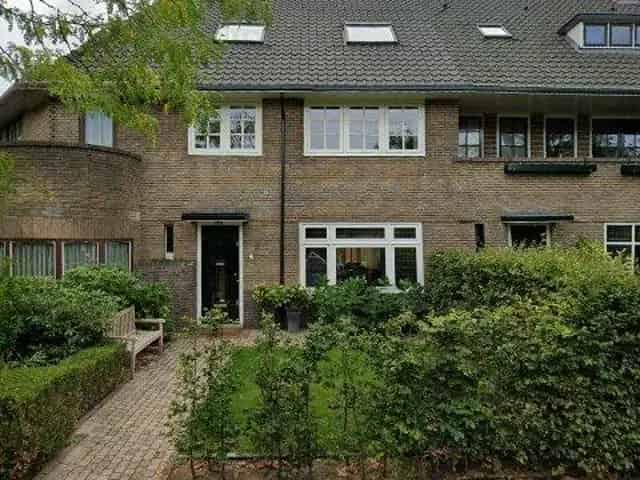 Huurwoning Hilversum 6 Slaapkamers 2 Badkamers