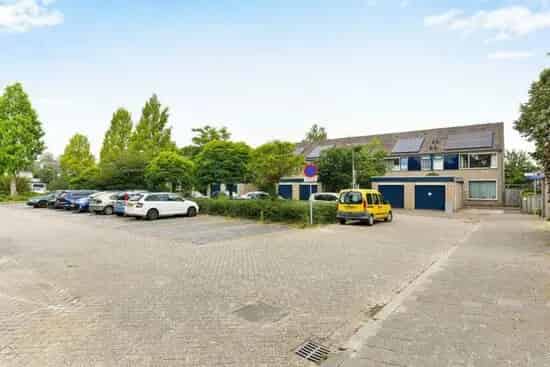 Vijfde Buitenpepers 53: Ruime 3 Slaapkamers, Luxe Keuken & Badkamer