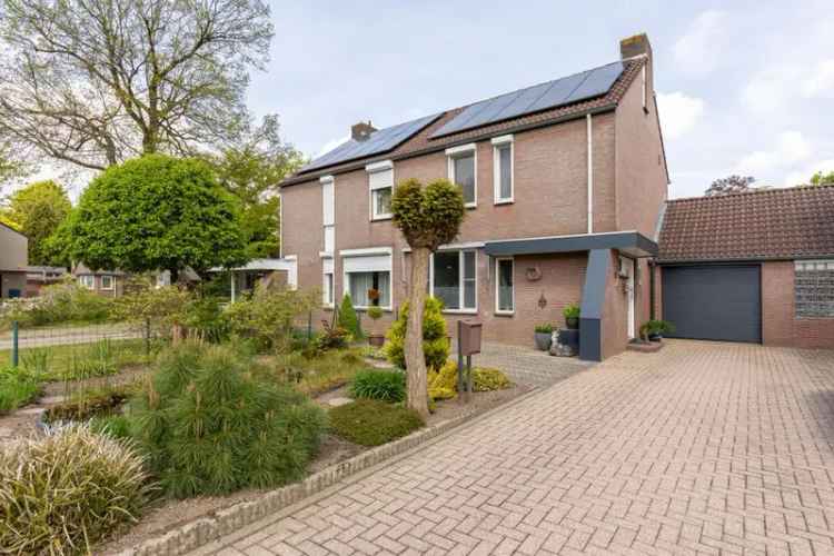 Ruime Tweekapper nabij Kasteel Hoensbroek