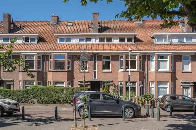 Jaren 30 Dubbel Bovenhuis Laakkwartier 3 slaapkamers 88m2