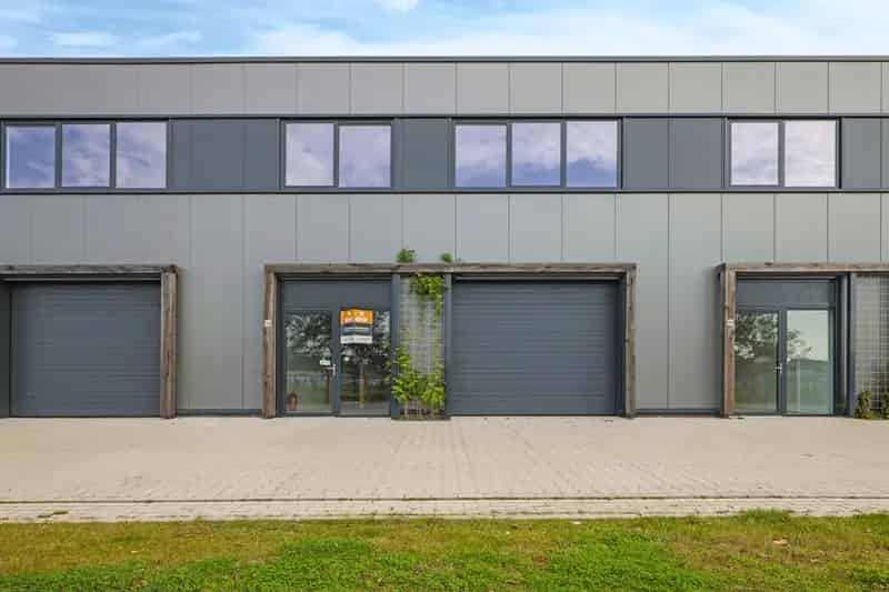 Bedrijfshal Nijmegen 299m2 te koop en te huur