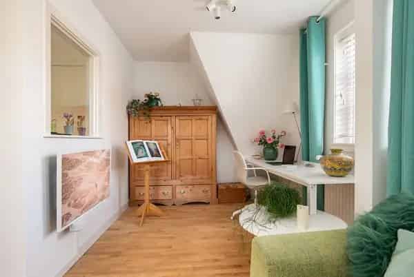Gemeubileerde Maisonnette 2 Slaapkamers Per 1 Juli