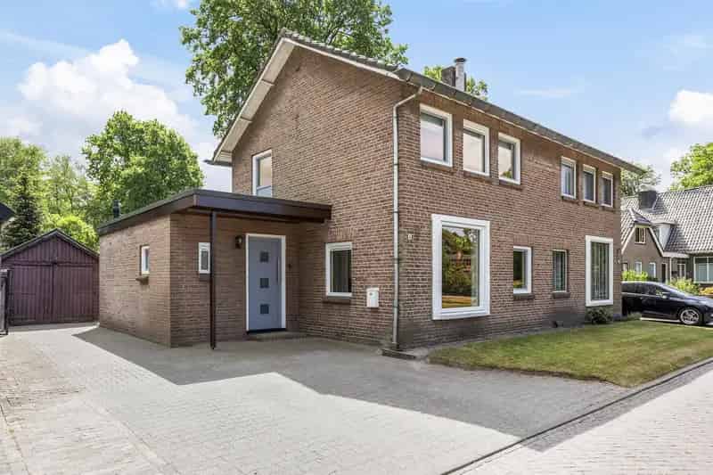 Moderne 2 1 Kapwoning Schoonebeek Compleet Gerenoveerd