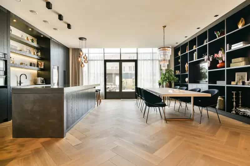 Luxe Hoek Herenhuis Nieuw Kralingen 206m2 Instapklaar Grote Tuin