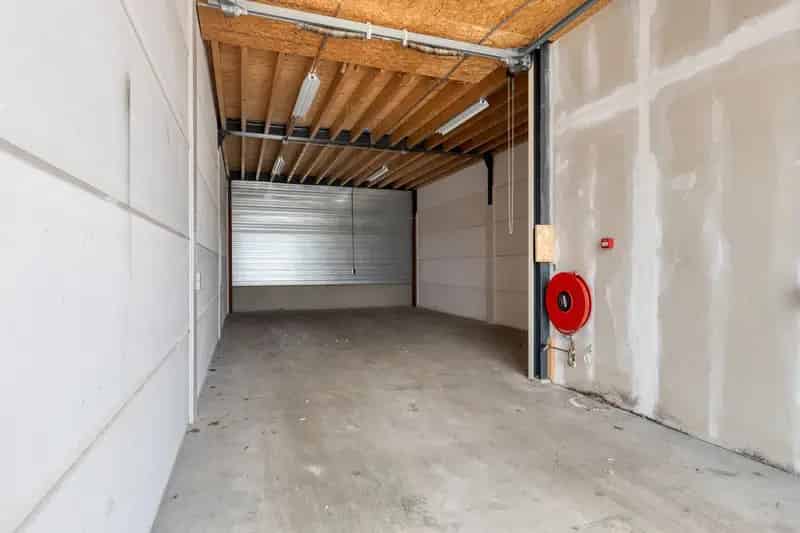 Bedrijfshal te huur Vlaardingen 150m2