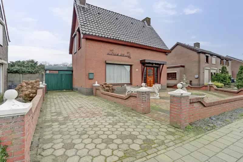 Vrijstaande woning 2 slaapkamers 104m2 te koop