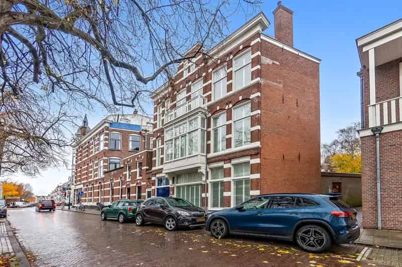 Huis te koop Schelpkade Den Haag: Karakteristiek woonhuis met modern comfort