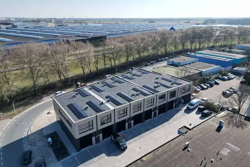 Bedrijfshal te huur Zwijndrecht 110m²  Duurzaam  Nieuwbouw