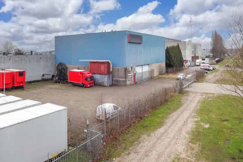 Bedrijfshal Amsterdam 2500m2 te koop