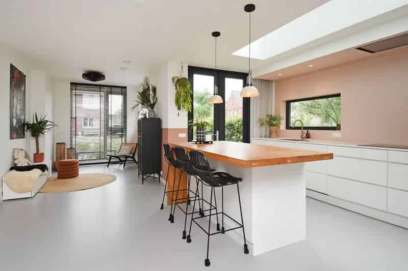 Luxe gezinshuis Delft 5 slaapkamers 2 badkamers A++