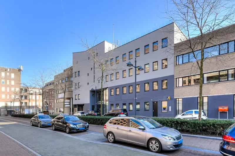 Kantoor te huur Breda Stationsplein 135m²