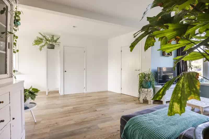 6-Kamer Hoekhuis Bergschenhoek Ruime Tuin Garage 5 Slaapkamers