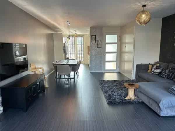 Ruime 4 Slaapkamer Familiewoning Westwijk Amstelveen