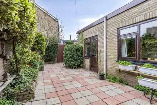 Ruime Tussenwoning Nabij Binnenstad
