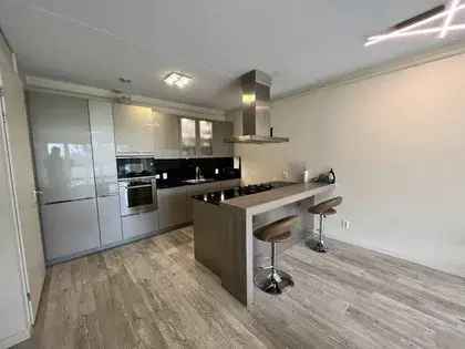 2 Kamer Appartement 100m2 Wassenaar Balkon Parkeerplaats