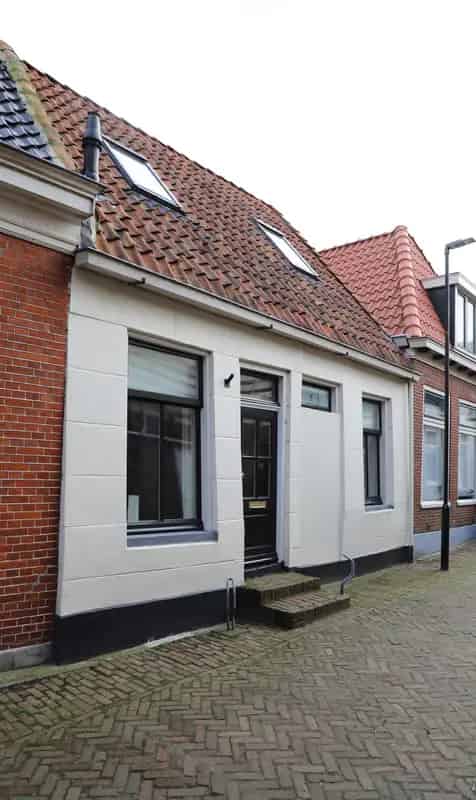 Stadswoning Bolsward 1850 gerenoveerd Woon Werk