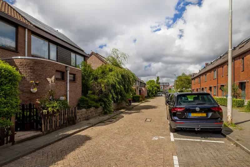 Huis te koop Rotterdam Oud IJsselmonde: Energiezuinige hoekwoning 4 slaapkamers