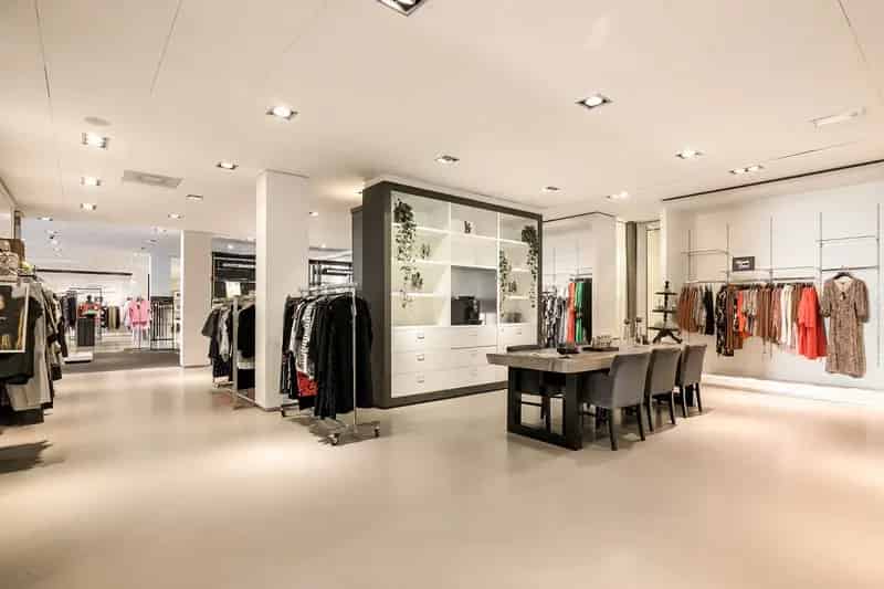 Belegging Meerssen: Winkelobject met Atelier en Bovenwoning