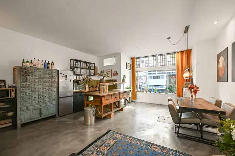 Modern Industrieel Appartement Haarlem Burgwalbuurt