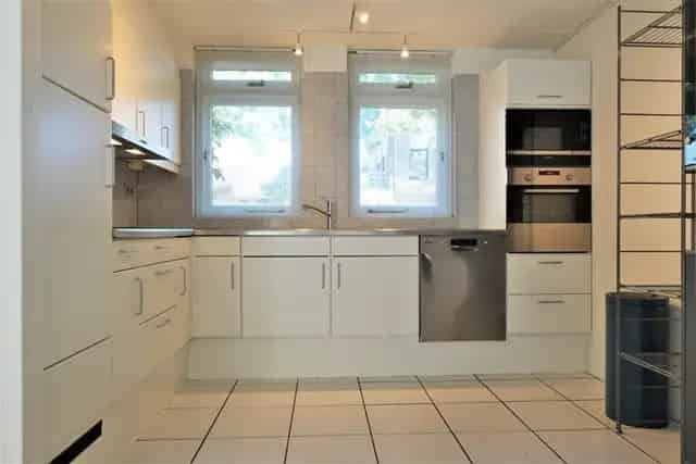 Houten Een gezinswoning 5 Kamers 153m2