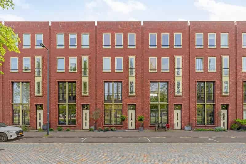 Huis te koop IJburg 5 slaapkamers 194m2 Aan het water