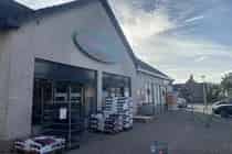 1.745 m2 winkelruimte te huur in Sprundel