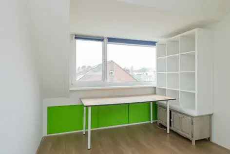 6 Kamer Huis 110m2 Haarlem te Huur