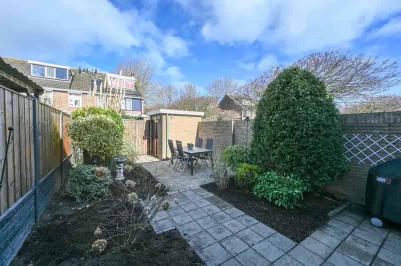 Huis te koop Houtwijk 4 slaapkamers ruime tuin
