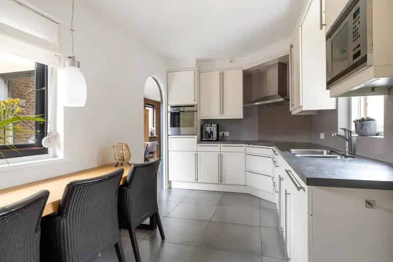 Huis te koop Harskamp 4 slaapkamers zwembad 17 zonnepanelen