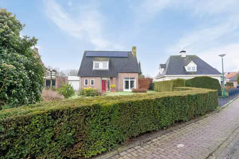 Ruime gezinswoning 6 slaapkamers Sint Oedenrode