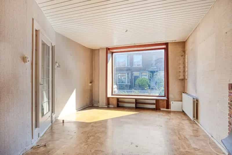 Huis te koop Den Haag: Ruime eengezinswoning met renovatiemogelijkheden