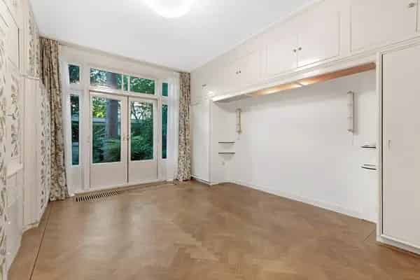 Te Huur: Ruim Appartement Amsterdam Zuid 140m2 3 Slaapkamers Tuin