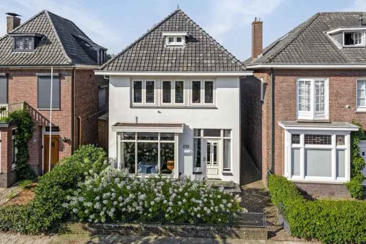 Eengezinswoning Te Koop in Enschede, Overijssel