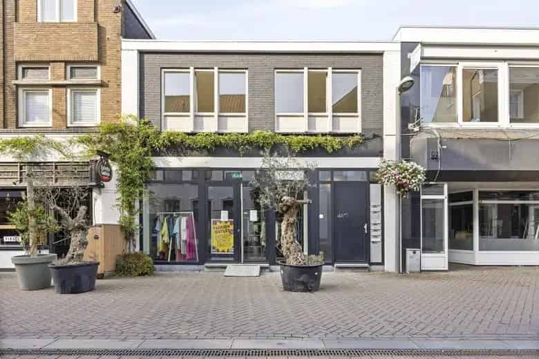 109 m2 winkelruimte te koop in Roosendaal
